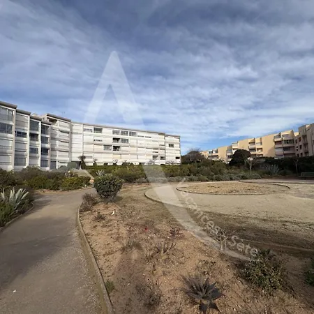 Avec Parking Proche De La Sete
